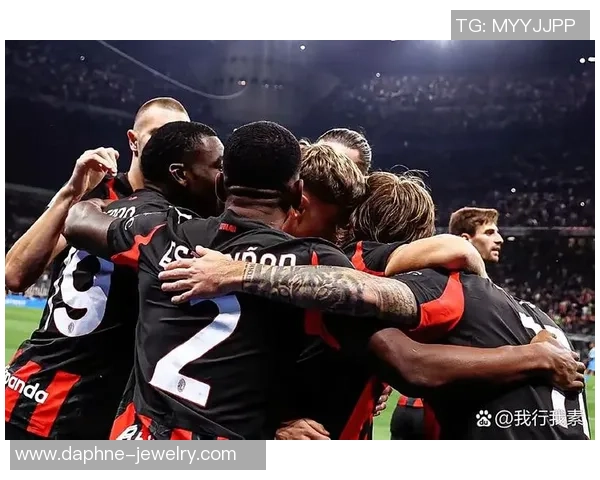 西甲激战：那不勒斯惊天逆转AC米兰全场沸腾赛后精彩点评