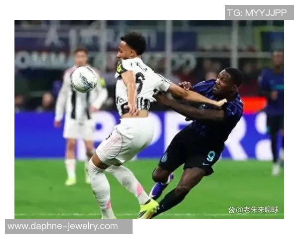 友谊赛尤文图斯大胜国米争议判罚引发全场热议